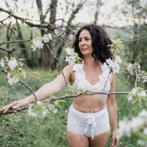 Sorohidad ~ Lingerie nuptiale